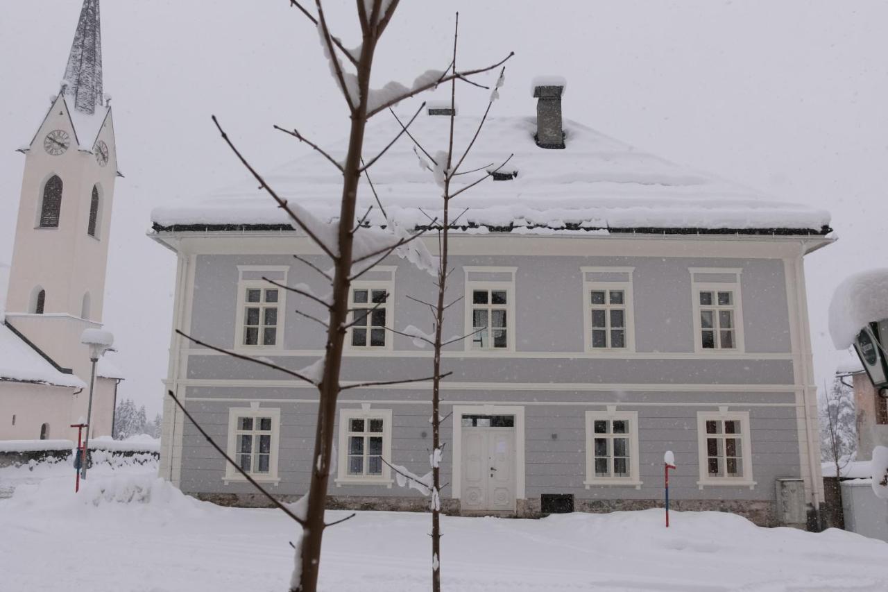 Ferienwohnung Alter Pfarrhof Egg Hermagor-Pressegger See Exterior foto
